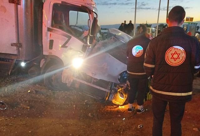 ДТП на 1-й трассе, погибли мужчина и женщина