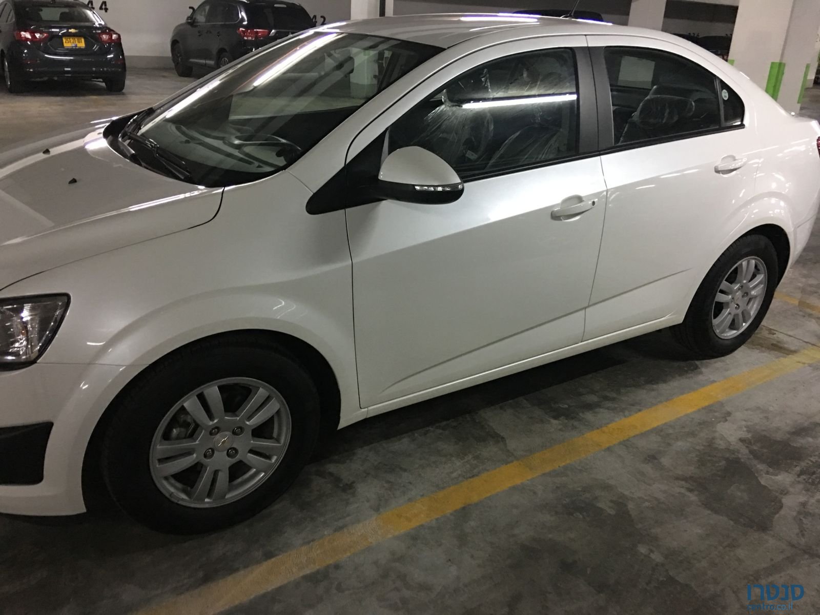 2017' Chevrolet Sonic LT photo #1