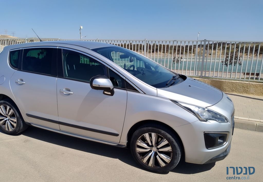 2016' Peugeot 3008 פיג'ו photo #2