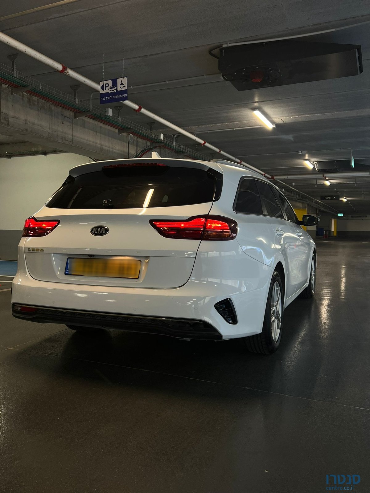 2020' Kia Ceed photo #3