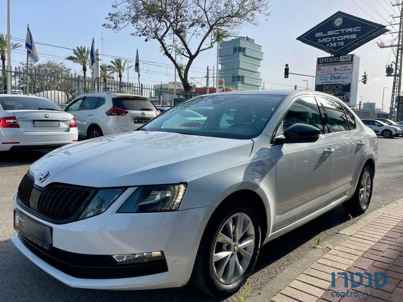 2020' Skoda Octavia סקודה אוקטביה photo #1