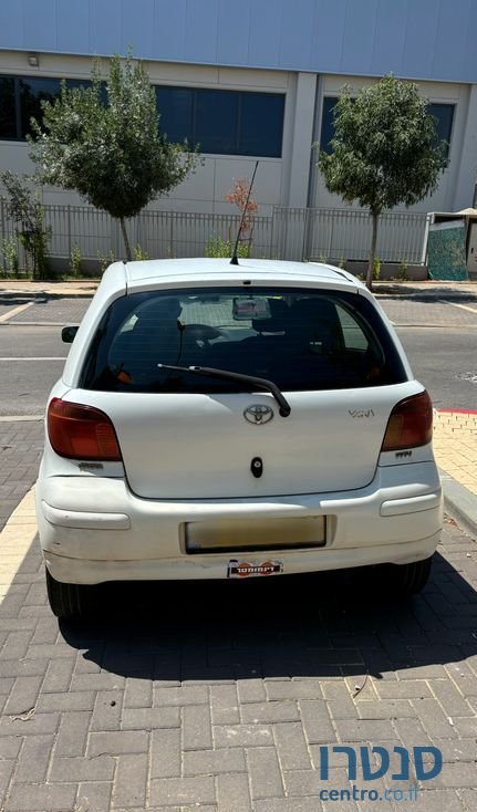 2004' Toyota Yaris טויוטה יאריס photo #2