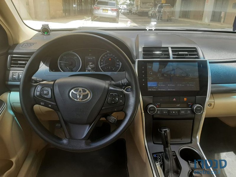 2017' Toyota Camry טויוטה קאמרי photo #2