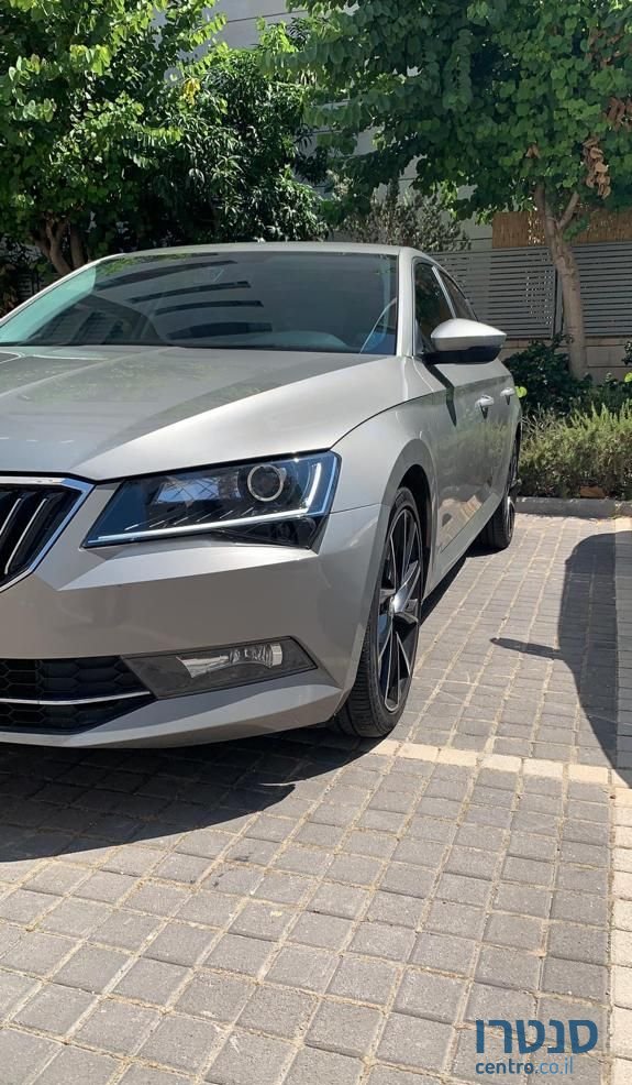 2016' Skoda Superb סקודה סופרב photo #6