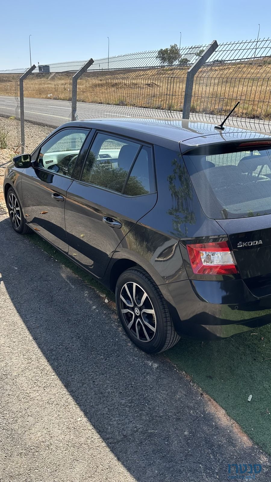 2015' Skoda Fabia סקודה פאביה photo #3