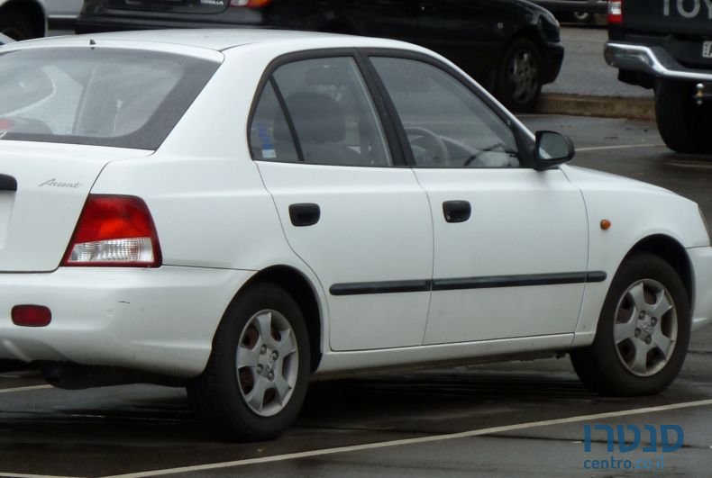 2003' Hyundai Accent photo #1