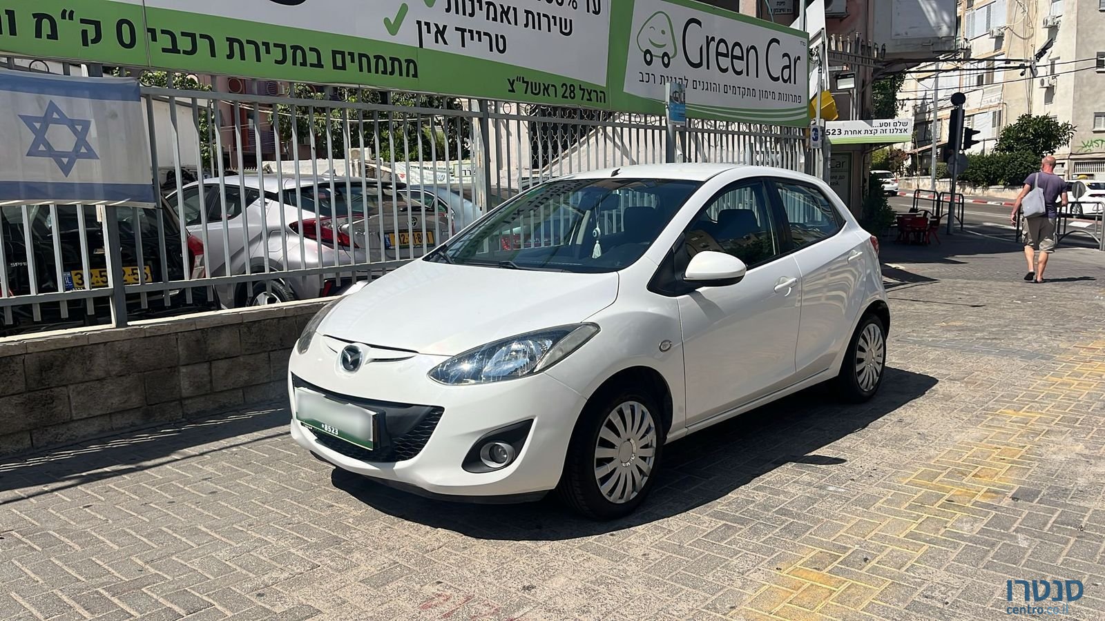 2011' Mazda 2 photo #3