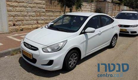2011' Hyundai i25 i25 יונדאי photo #1