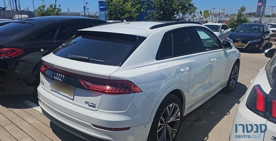 2021' Audi Q8 אאודי photo #3