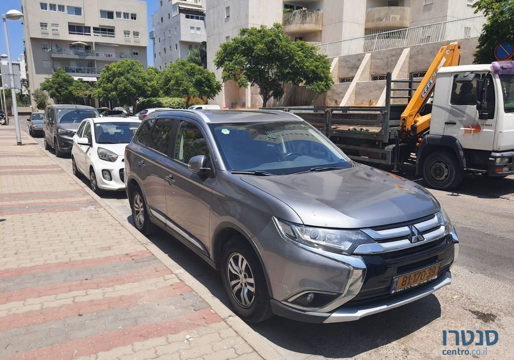 2016' Mitsubishi Outlander מיצובישי אאוטלנדר photo #2