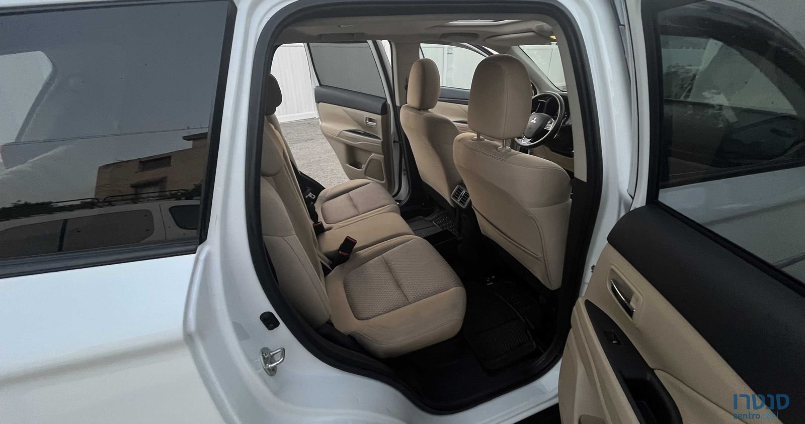 2020' Mitsubishi Outlander מיצובישי אאוטלנדר photo #3