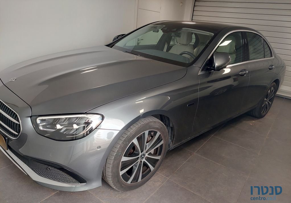 2021' Mercedes-Benz E-Class מרצדס photo #2