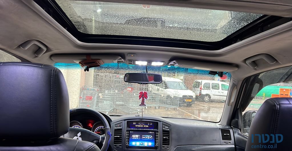 2008' Mitsubishi Pajero מיצובישי פג'רו photo #6