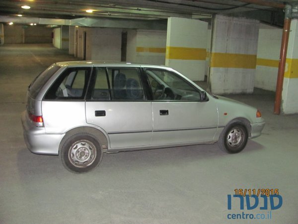 2002' Suzuki Swift photo #2