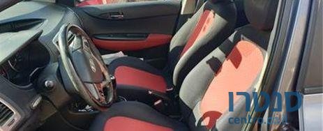 2009' Hyundai i20 יונדאי photo #3
