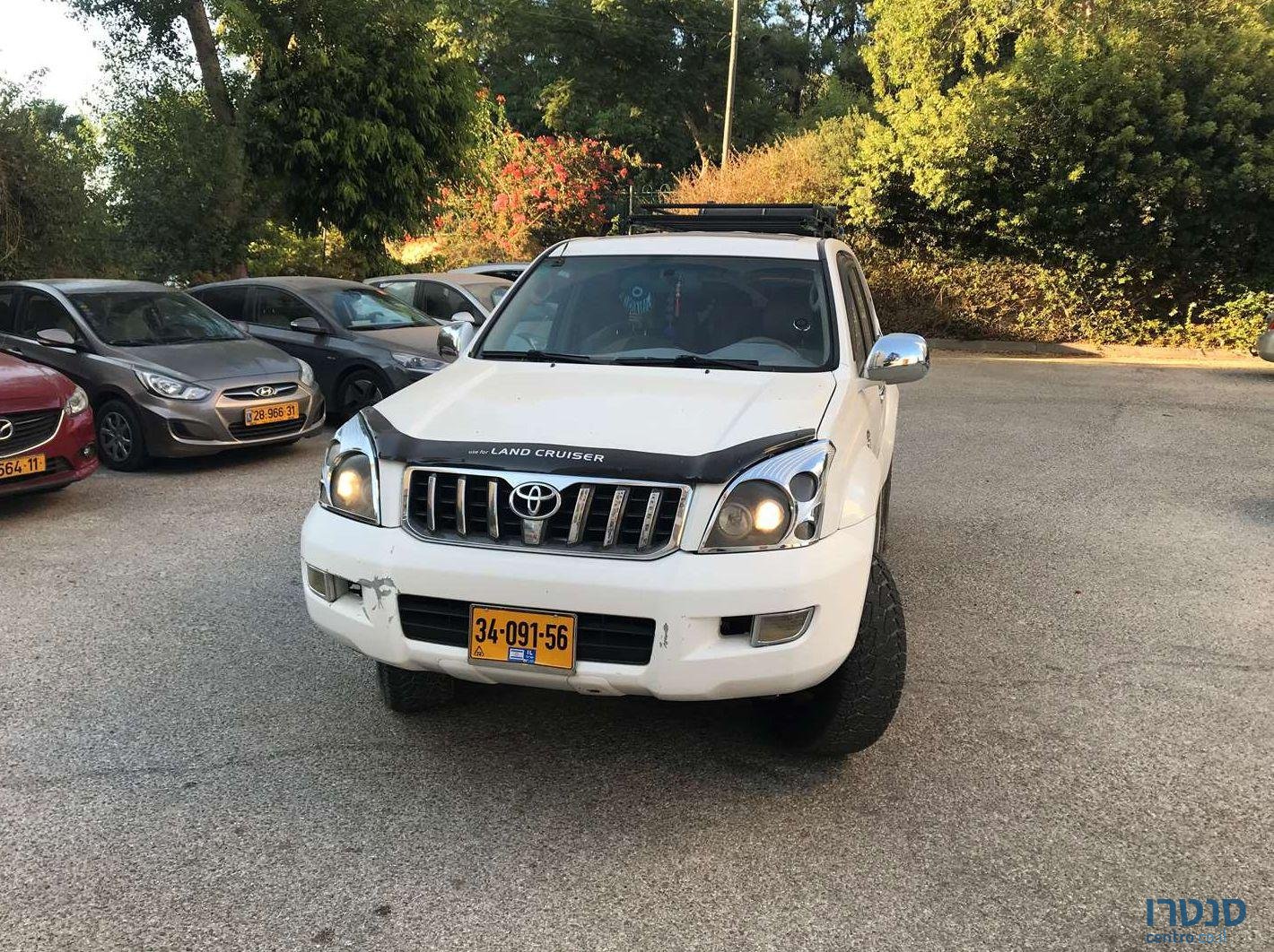 2004' Toyota Land Cruiser טויוטה לנד קרוזר photo #4