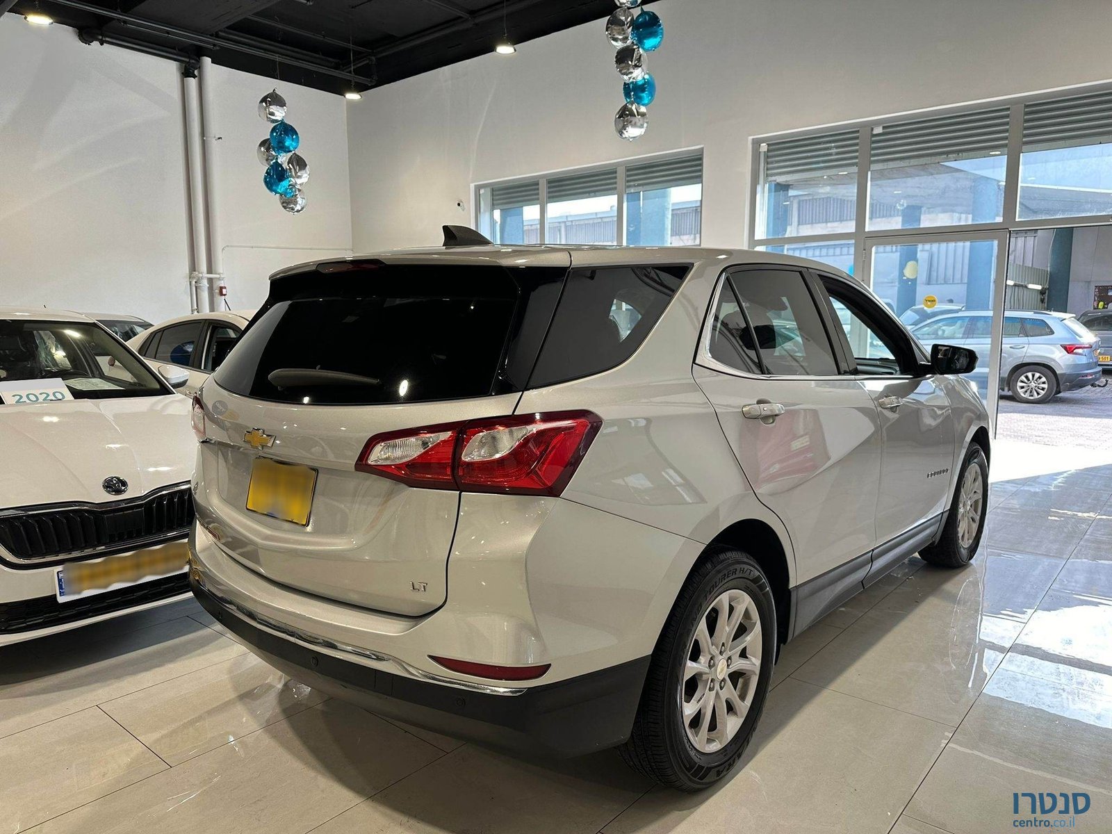 2019' Chevrolet Equinox photo #2