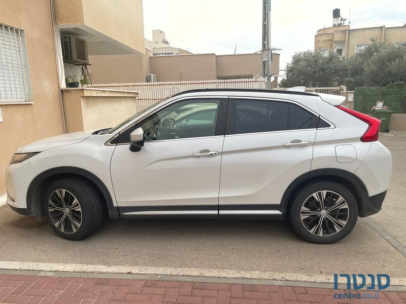 2019' Mitsubishi Eclipse Cross מיצובישי אקליפס קרוס photo #2