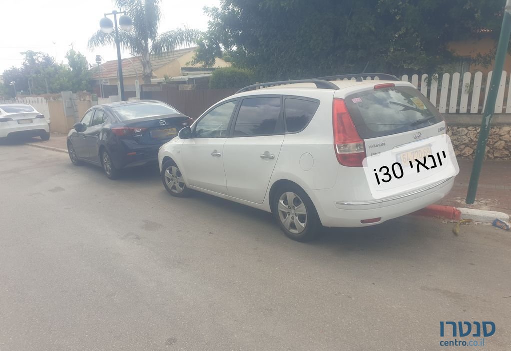 2009' Hyundai i30 יונדאי photo #2