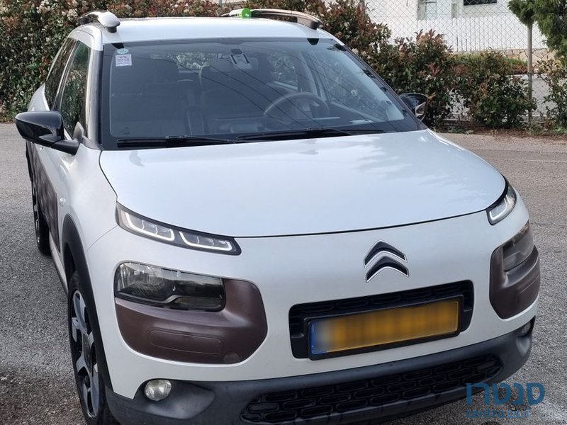 2018' Citroen C4 Cactus סיטרואן C4 קקטוס photo #1