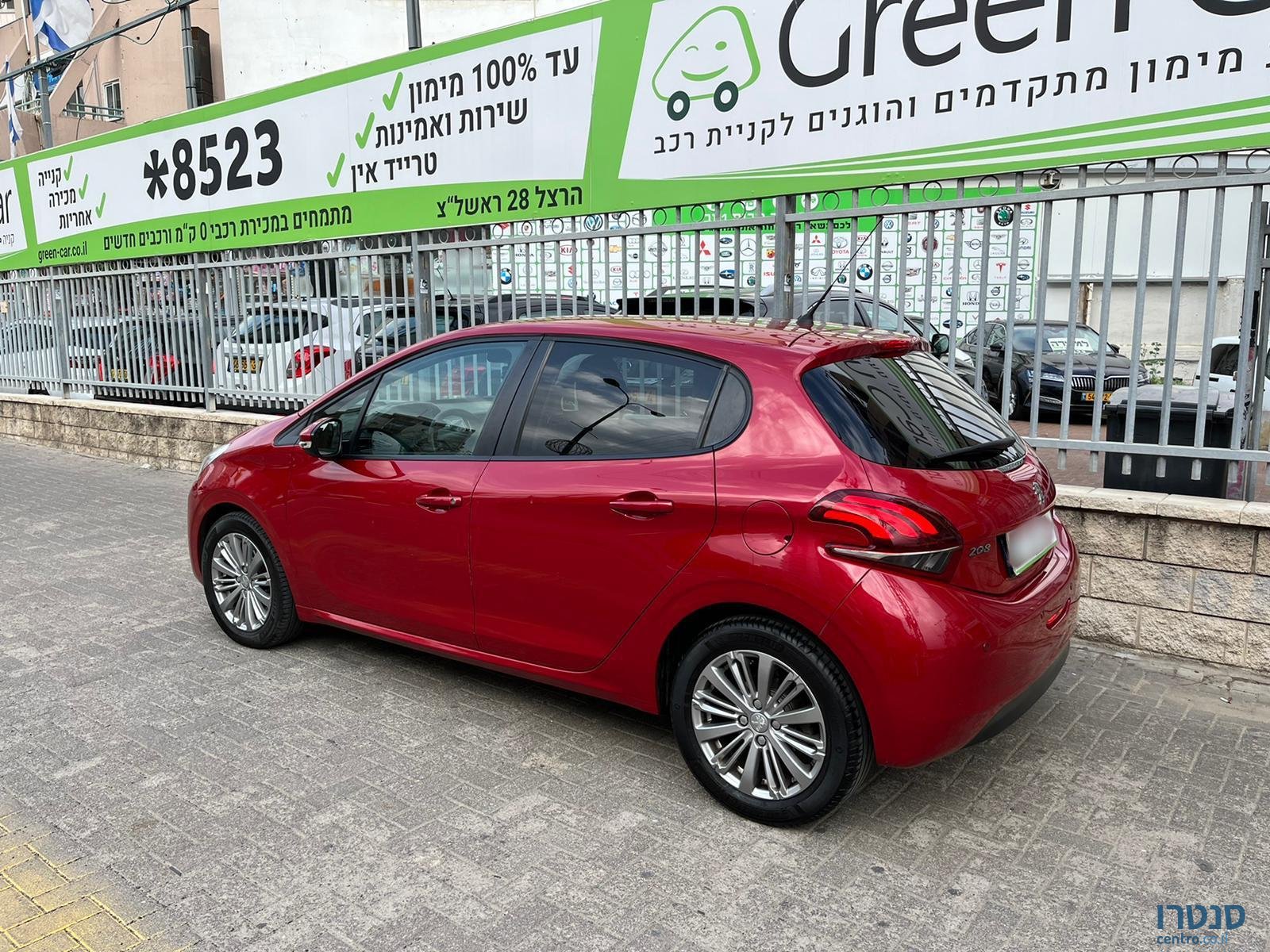 2018' Peugeot 208 photo #6