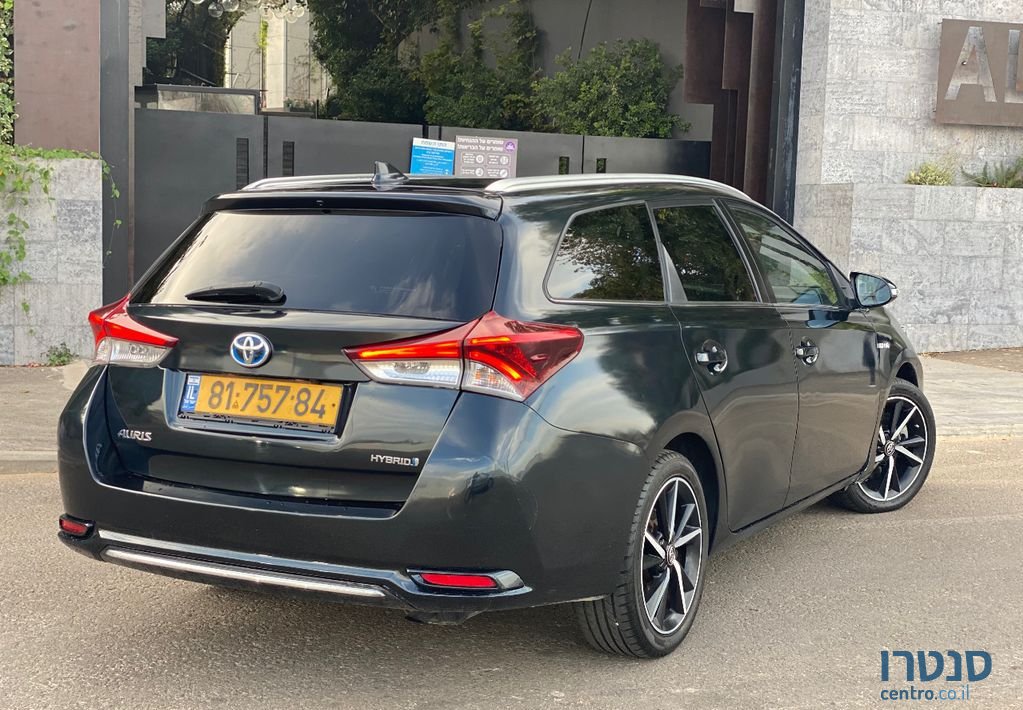 2018' Toyota Auris טויוטה אוריס photo #4