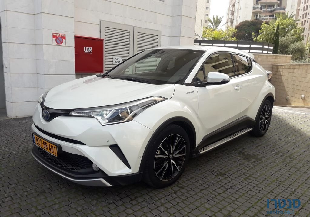 2019' Toyota C-Hr טויוטה photo #1