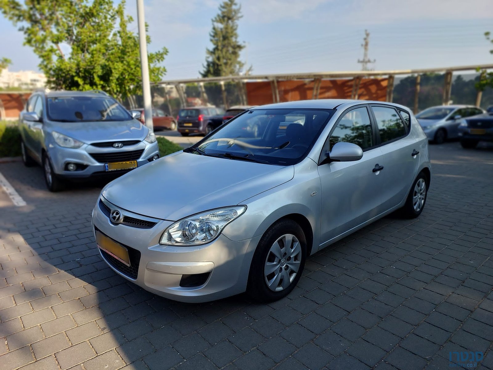 2011' Hyundai i30 photo #1