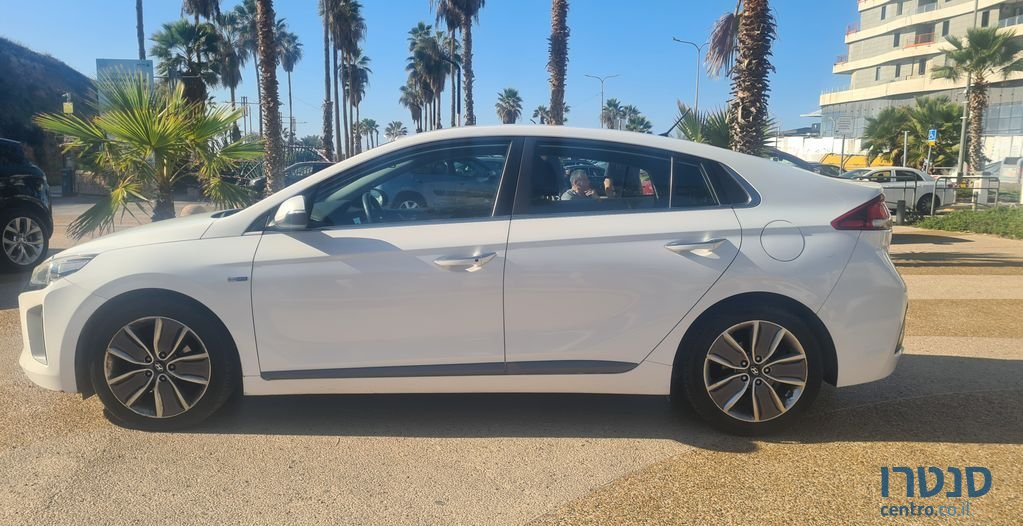 2017' Hyundai Ioniq יונדאי איוניק photo #2