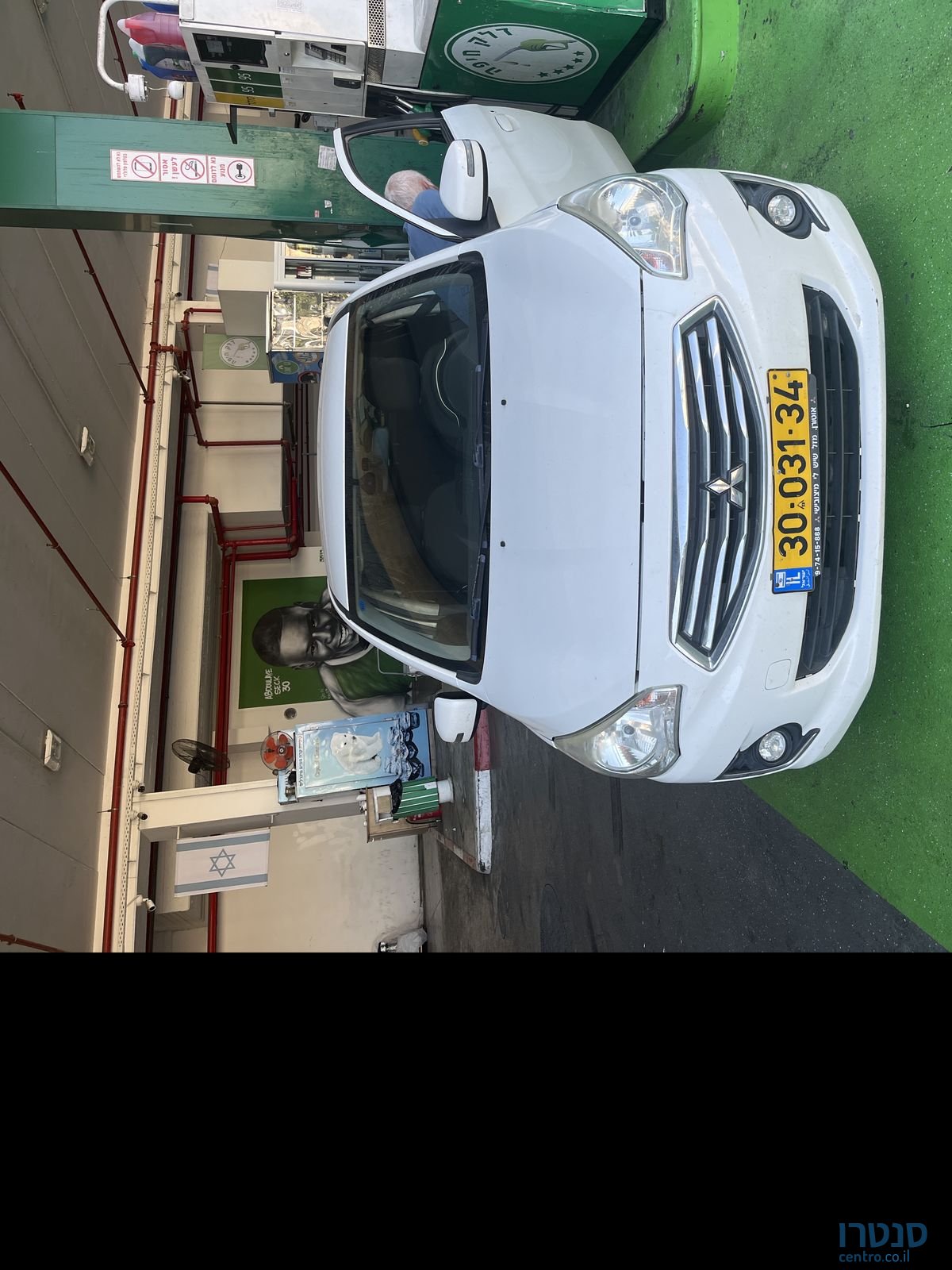 2015' Mitsubishi Attrage מיצובישי אטראז photo #1