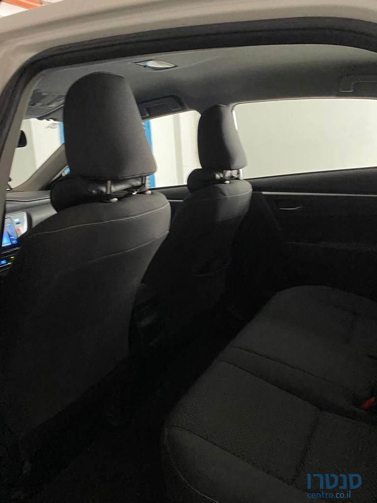 2016' Toyota Corolla טויוטה קורולה photo #5