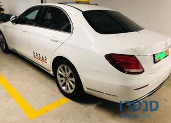 2020' Mercedes-Benz E-Class מרצדס Taxi photo #4