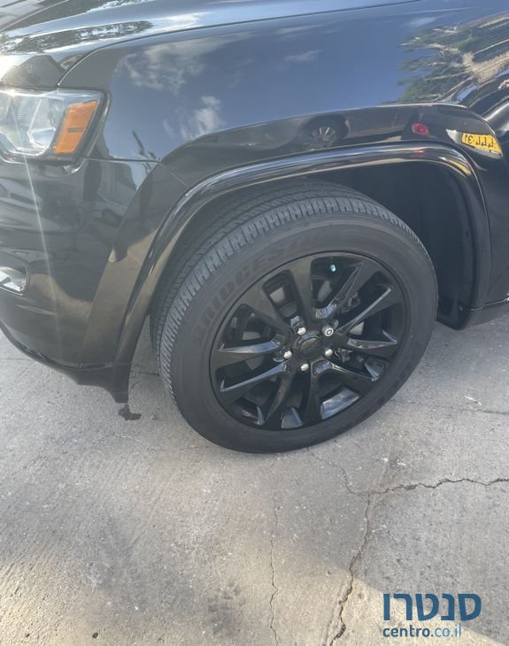 2018' Jeep Grand Cherokee ג'יפ גרנד צ'ירוקי photo #3