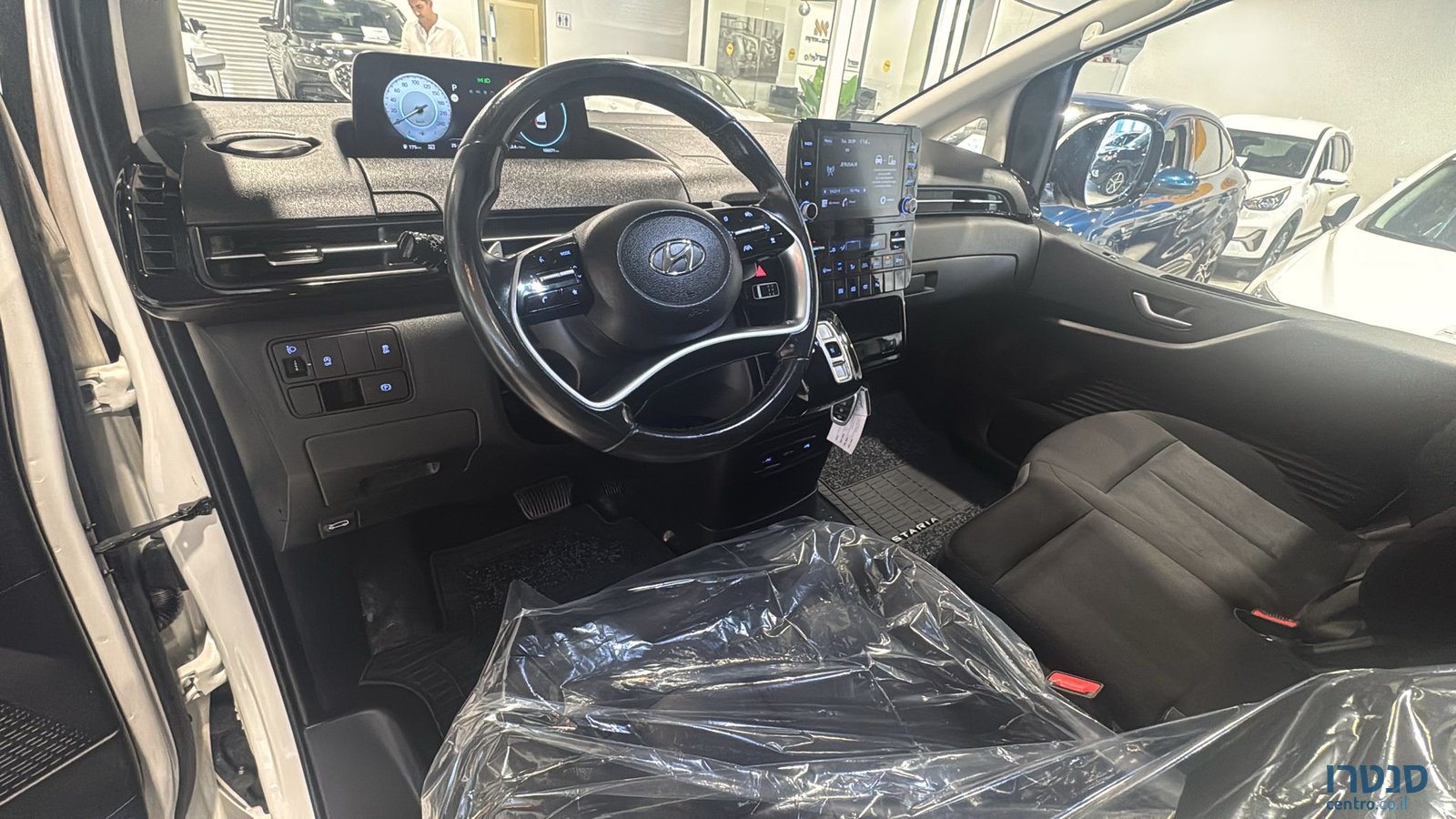 2022' Hyundai H-1 Starex photo #7