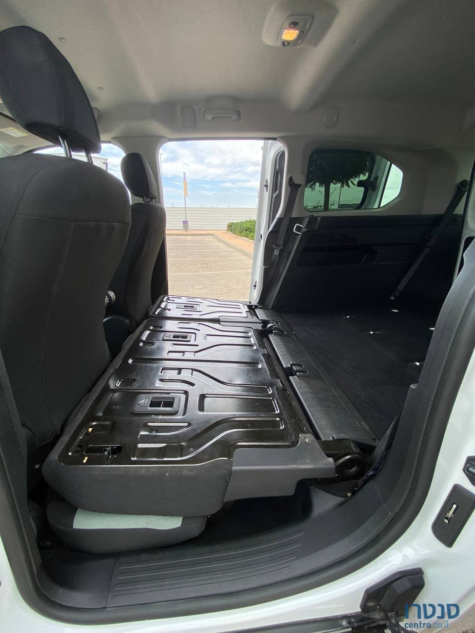 2020' Citroen Berlingo photo #5