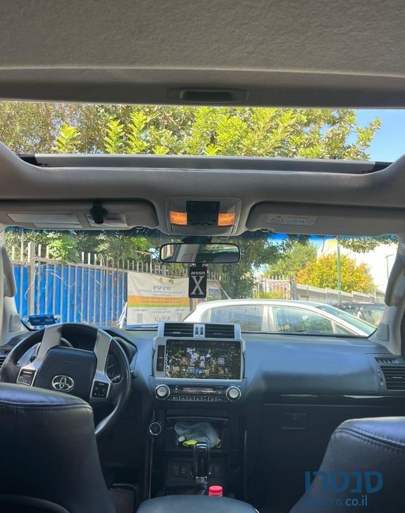 2015' Toyota Land Cruiser טויוטה לנד קרוזר photo #3