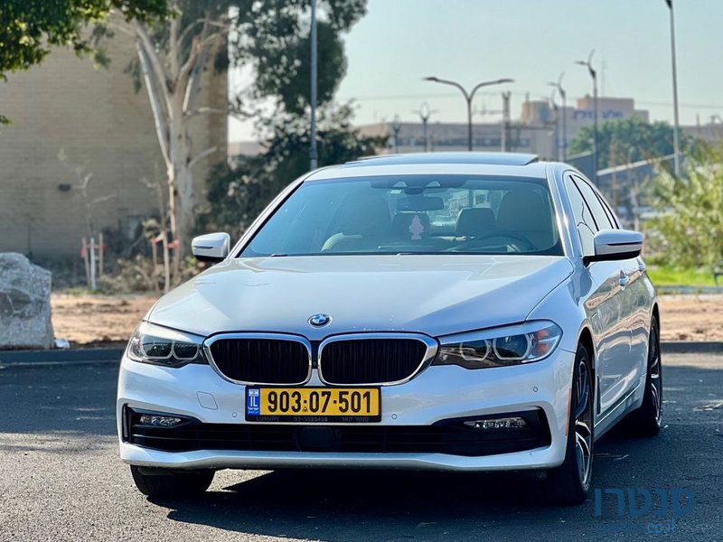 2018' BMW 5 Series ב.מ.וו סדרה 5 photo #1