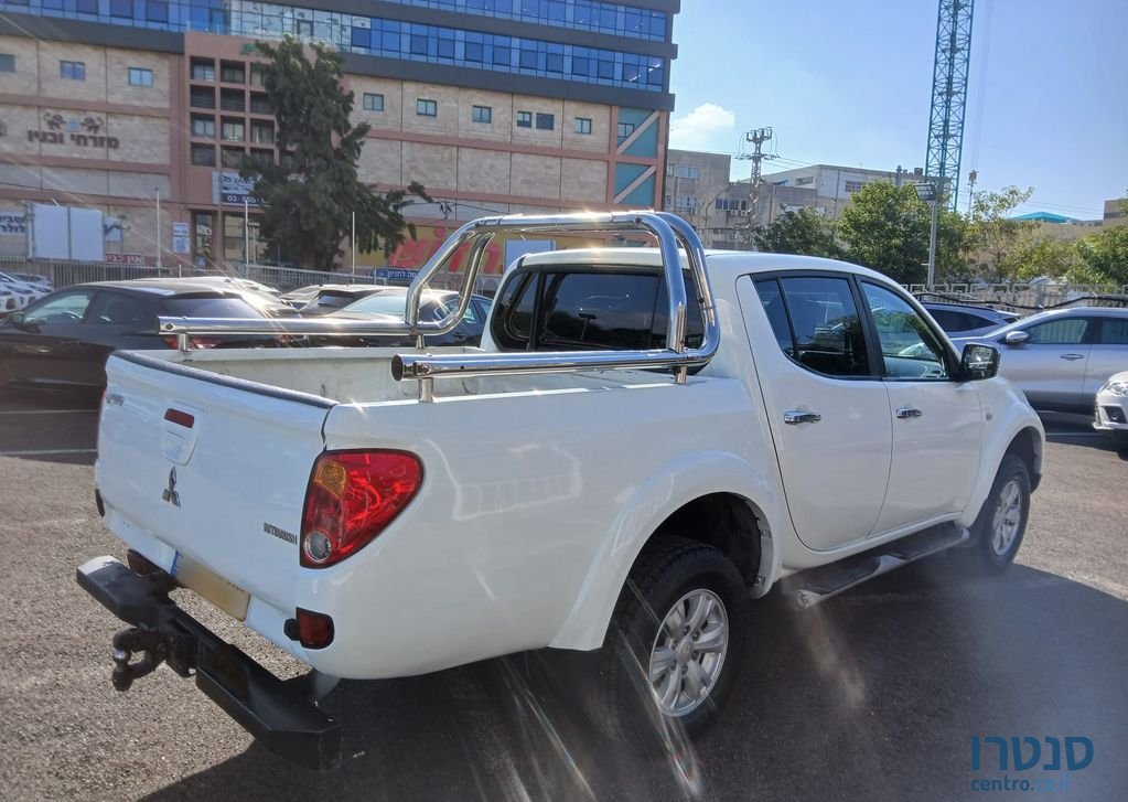 2012' Mitsubishi L200 מיצובישי טרייטון photo #3