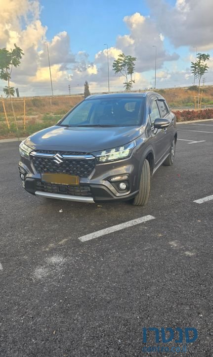 2023' Suzuki S-Cross סוזוקי photo #1