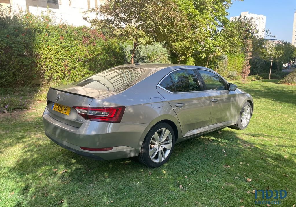 2016' Skoda Superb סקודה סופרב photo #4