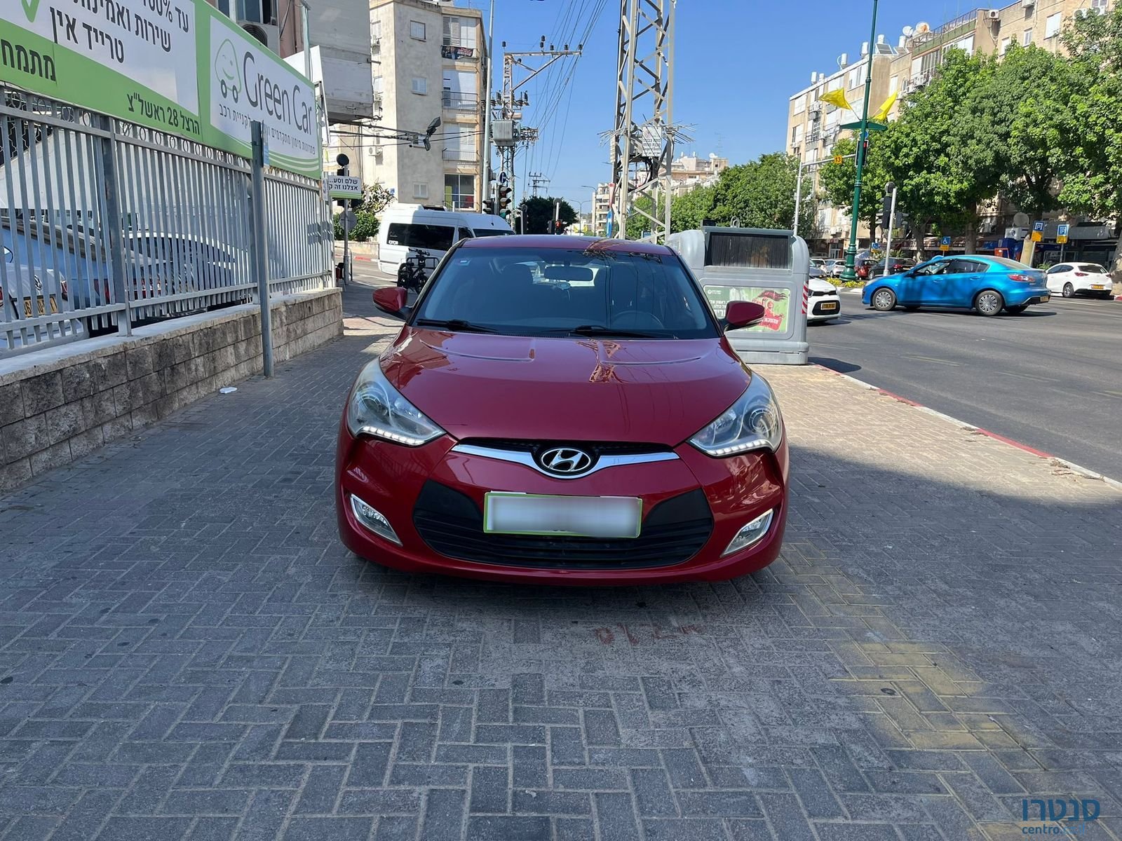 2014' Hyundai Veloster photo #1