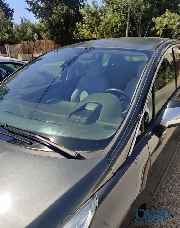 2011' Peugeot 3008 פיג'ו photo #5