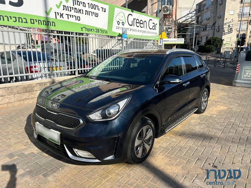 2018' Kia Niro photo #1