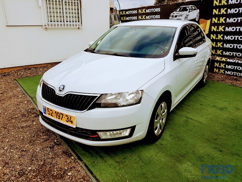 2015' Skoda Rapid photo #1