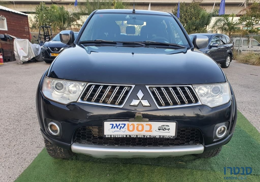 2011' Mitsubishi L200 מיצובישי photo #1