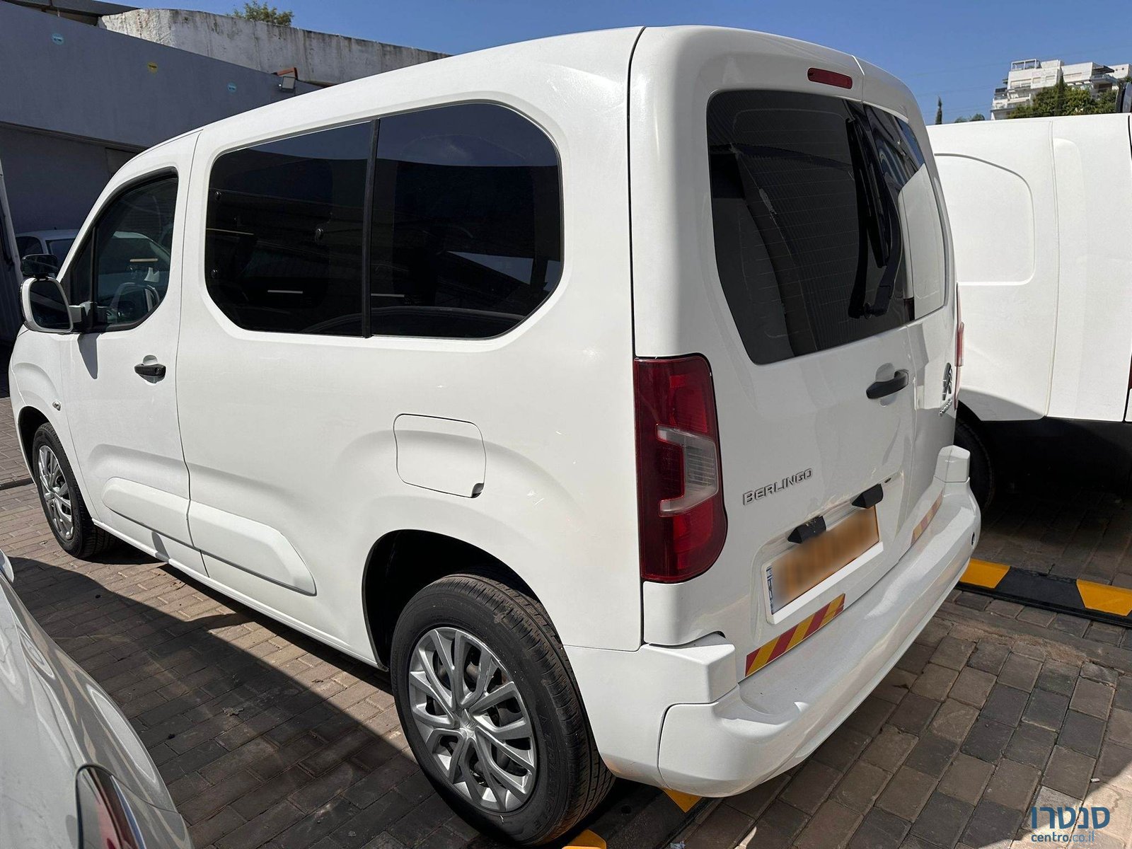2018' Citroen Berlingo photo #3