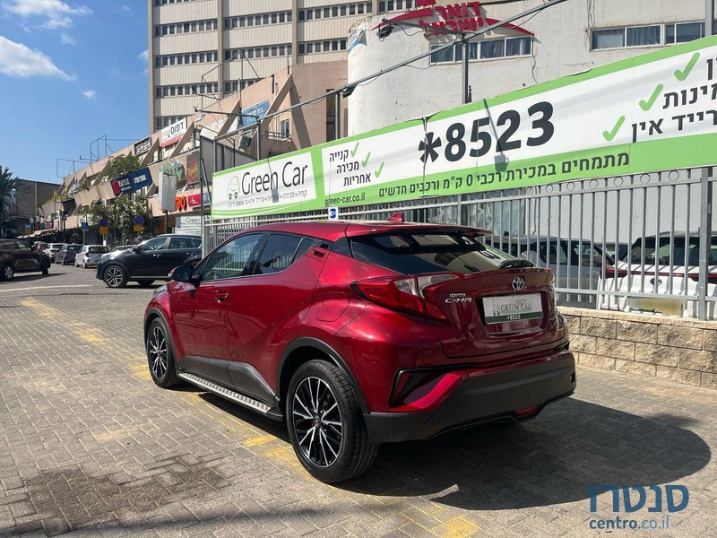 2018' Toyota C-HR photo #5