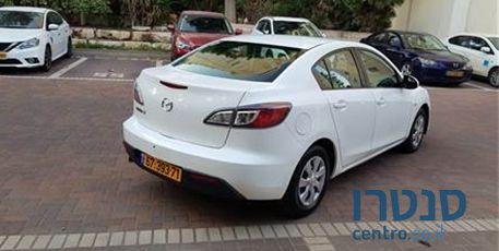 2011' Mazda 3 מאזדה 3 אקטיב photo #2