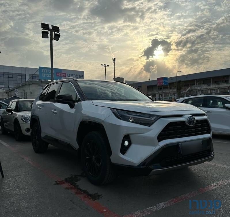 2023' Toyota RAV4 טויוטה photo #4