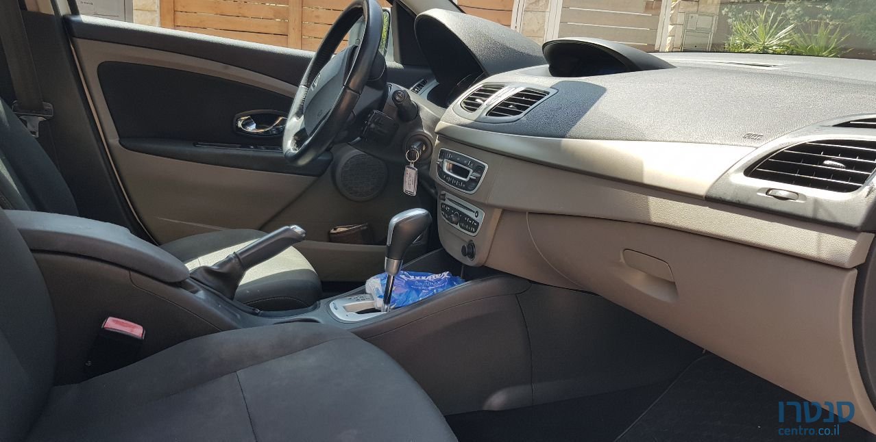 2012' Renault Fluence רנו פלואנס photo #5